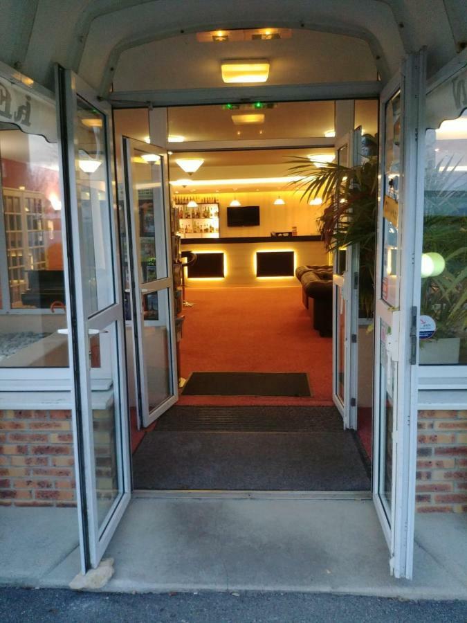 Hotel Altina Pacy-sur-Eure Luaran gambar
