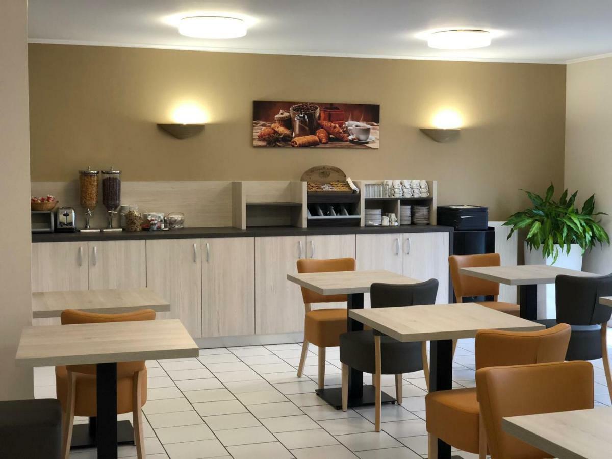 Hotel Altina Pacy-sur-Eure Luaran gambar